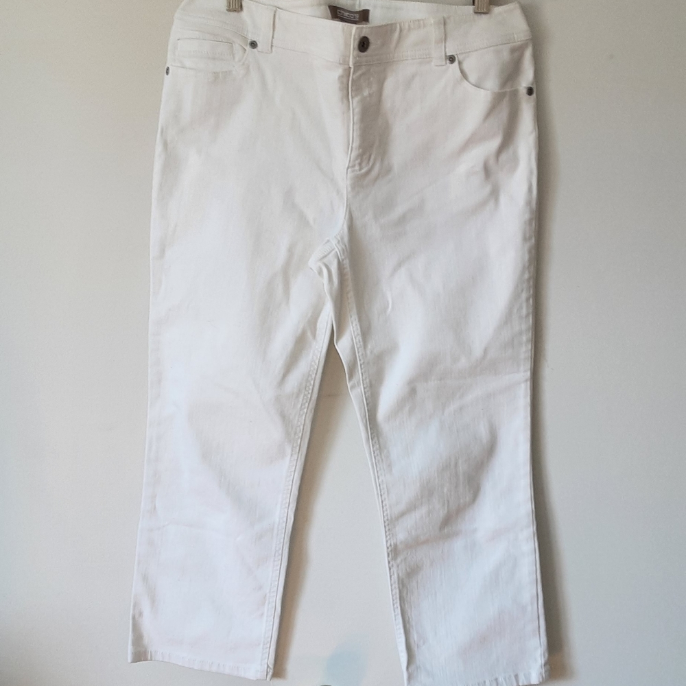 Chico's Classic White Denim Crop Jeans 1.5 (10)